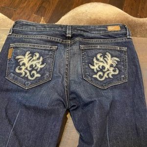 PaigE Jeans size 28 34”length excellent condition